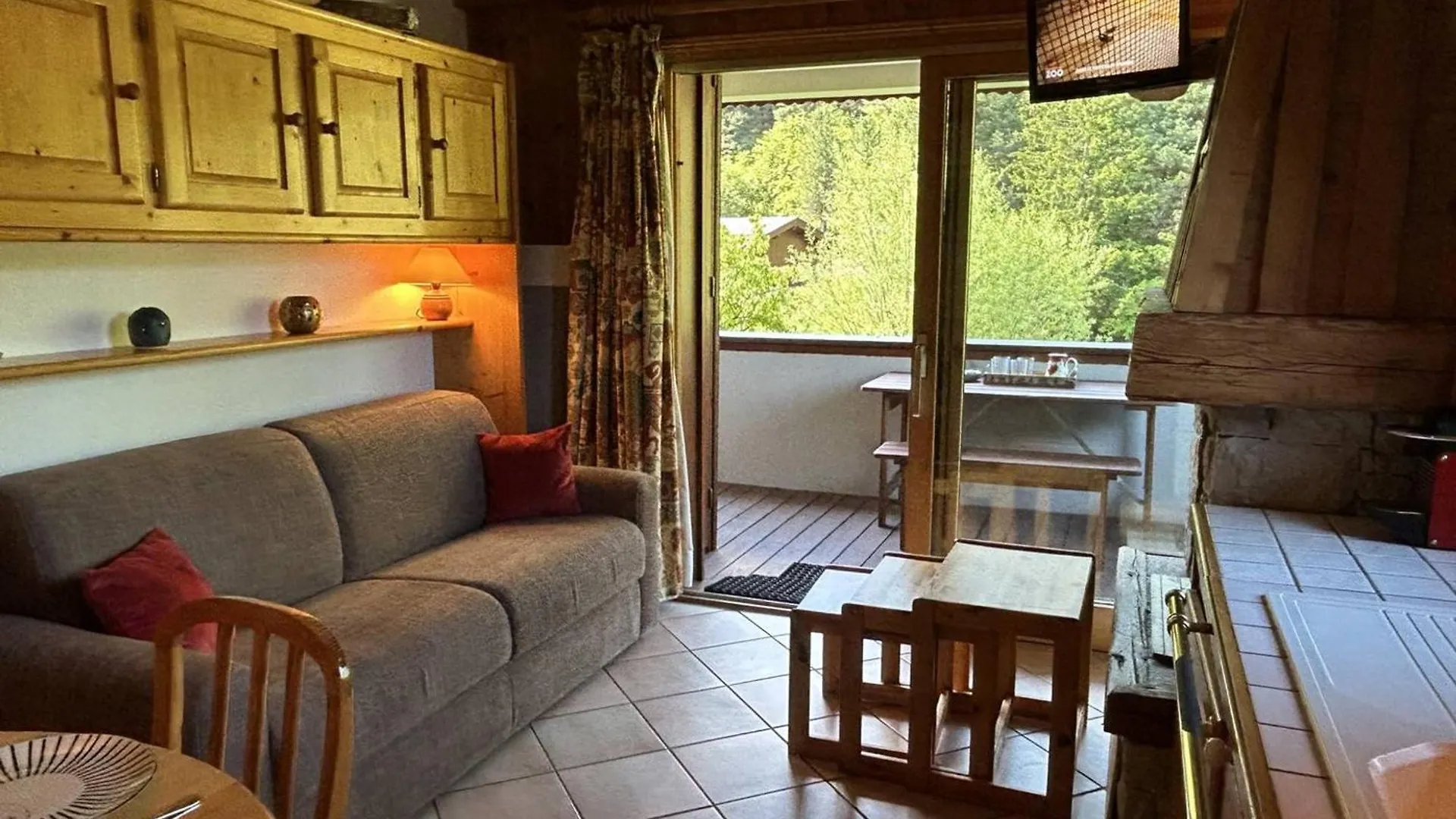 Apartment Appartement Moderne 4 Pers. A Meribel Avec Cuisine Equipee, Tv Et Balcon - Fr-1-355-264 Les Allues